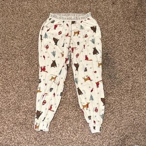 Hollister Cream Festive Animal Print PJ Joggers w Pockets
